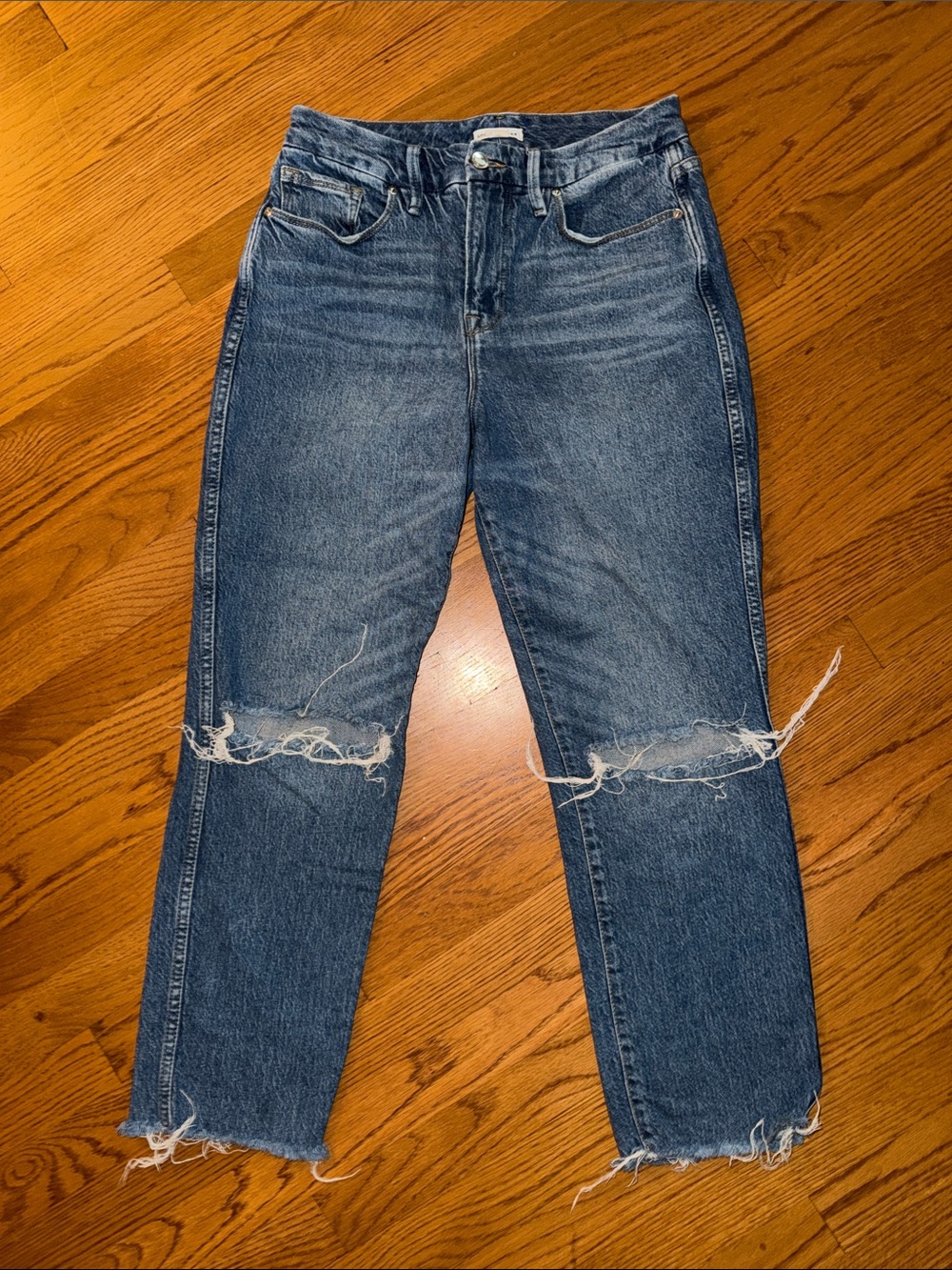 Good American Straight Leg Distressed Jeans in Medium Blue